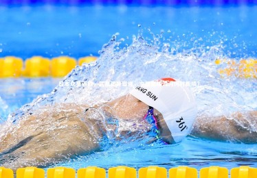 星空体育_日本众星返欧，武磊孤身留洋，中日足球鸿沟何时能填？